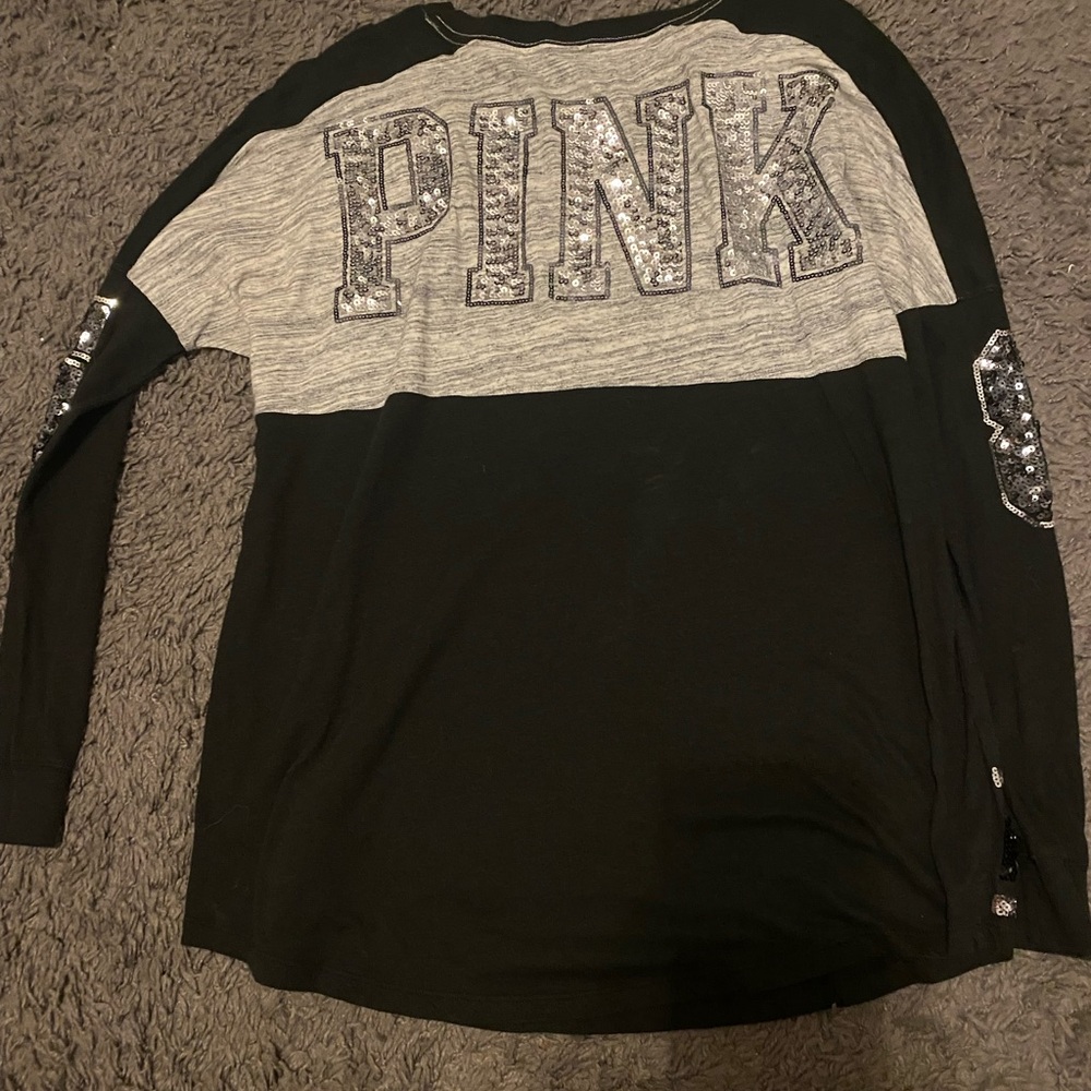 Long sleeve tee